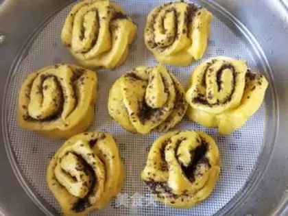 Make Pumpkin pepper roll step 13