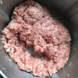 Make Spaghetti mushroom sauce step 3