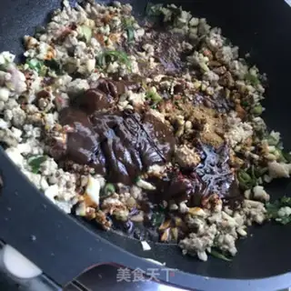Make Spaghetti mushroom sauce step 6