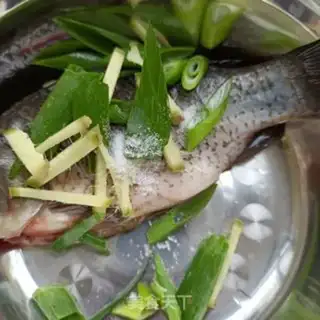 Make The radish poach soup step 3