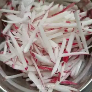 Make The radish poach soup step 6