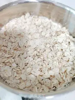 Make Homemade oatmeal step 2