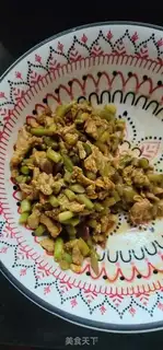 Make Garlic egg sauce and rice powder step 1
