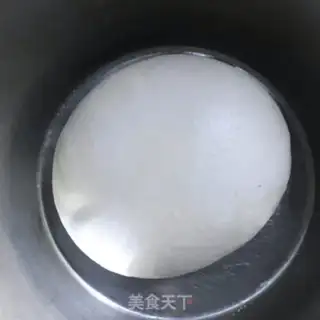 Make Tomato eggs and noodles step 0