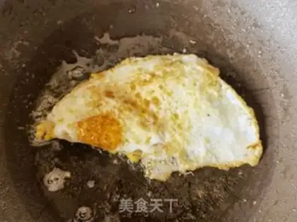 Make Fried mackerel, Tommy step 4