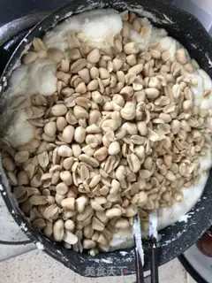 Make Cow Rolling Sugar step 4