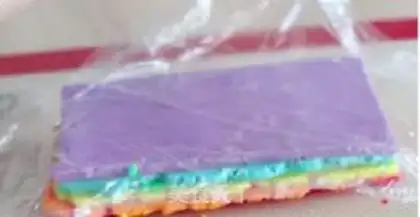 Make Rainbow Heart Cookie step 10