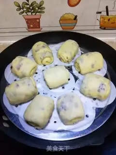Make Corn-fruit buns step 17