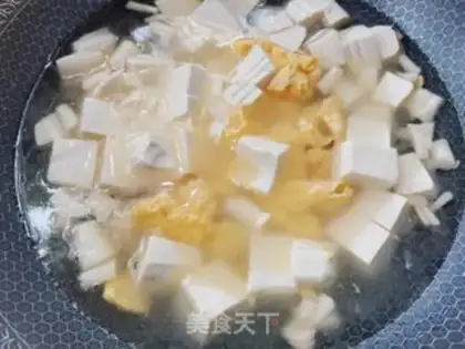 Make Tofu eggs and mushroom soup step 5