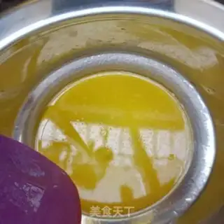 Make Mango yogurt mousse cake step 4