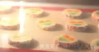 Make Rainbow Heart Cookie step 22