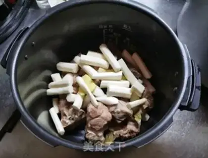 Make Mountain medicine and bone soup step 4