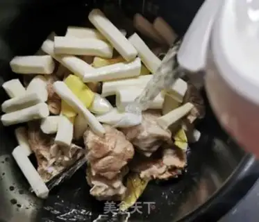 Make Mountain medicine and bone soup step 5