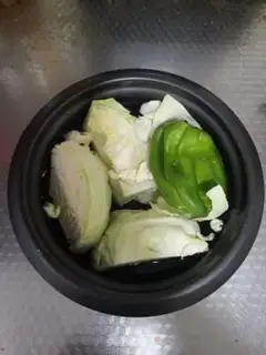 Make Pepper cabbage step 0