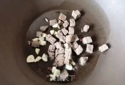 Make Cream pepper beef for 2 meters step 4