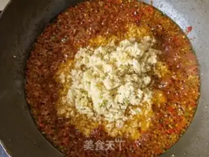 Make Garlic paprika sauce step 13