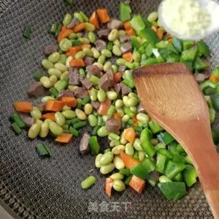 Make Nail-cracked moose heart step 12