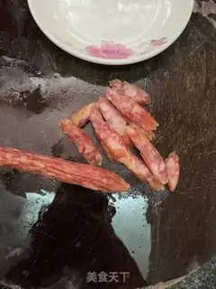 Make Four seasons of beans and sausage step 0