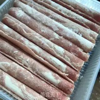 Make Onion peppers, fat cows step 0