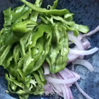 Make Onion peppers, fat cows step 2