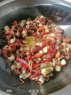 Make Spicy lobster tail step 2