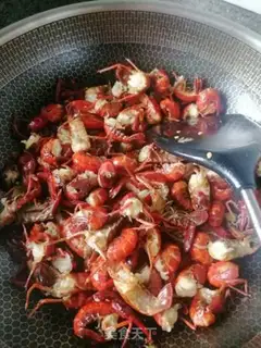 Make Spicy lobster tail step 4