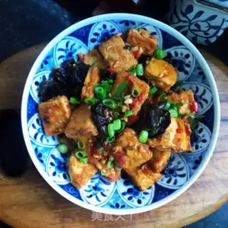 Make Spicy egg tofu step 12