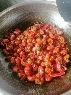 Make Spicy lobster tail step 6