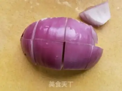 Make Pillow onions and sea cucumber step 2