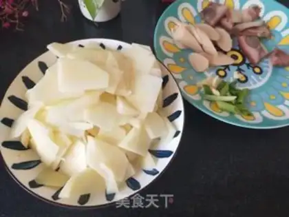Make Roasted pork potato chips step 0
