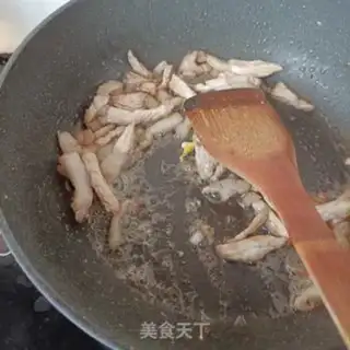Make Spam eggs and garlic step 8
