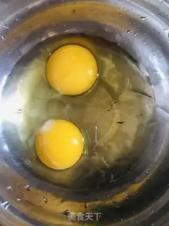 Make Precious fried eggs step 0