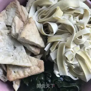 Make A tofu shrimp spicy pot step 0