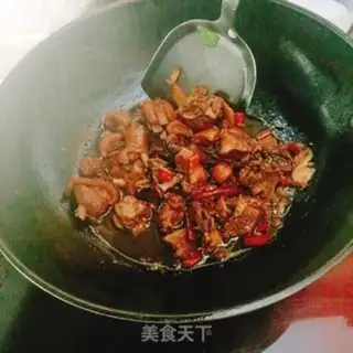 Make Spicy beer duck step 11