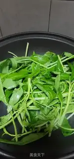 Make Hot peppers and cabbage leaves step 3