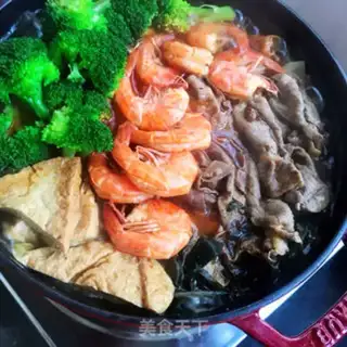 Make A tofu shrimp spicy pot step 13