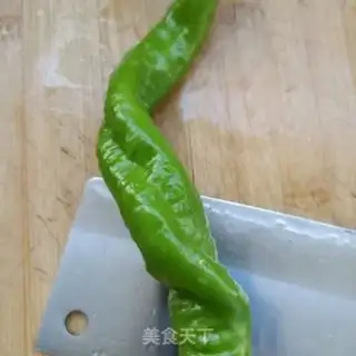 Make Spray peppers and white mushrooms step 3