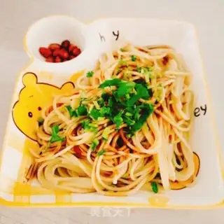 Make Hot dry noodles step 6