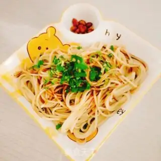 Make Hot dry noodles step 7