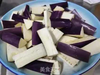 Make Sweet cheese with garlic step 0