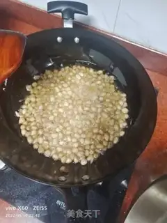 Make Pop peanuts step 0