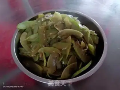 Make Clear the cucumber step 3