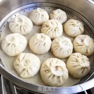Make Shrimp buns step 13
