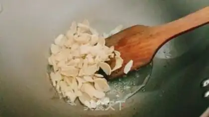 Make Celery makes lilies step 2