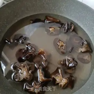 Make ♪ Woody gravy ♪ step 2