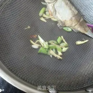Make Tomato mackerel soup step 7