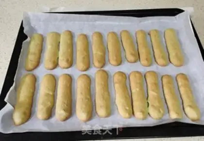Make Finger crackers step 13