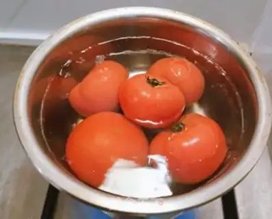 Make Tomatoes, halon noodles step 0