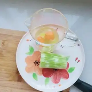 Make Scrambled eggs step 0
