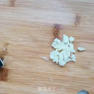 Make Scrambled eggs step 2